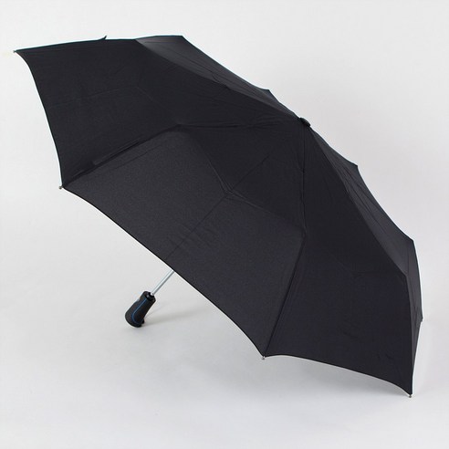 토스우산은 대형 자동우산으로, 골프를 즐기는 분들에게 특히 인기가 있는 제품입니다.