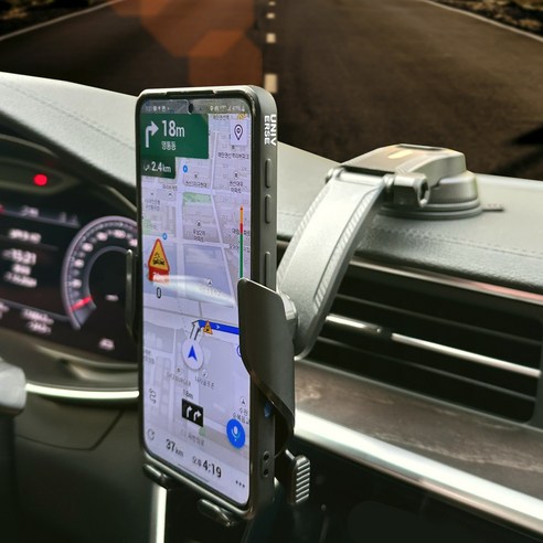 운전의 편의와 안전을 함께 누리는 세이보링 차량 핸드폰 거치대