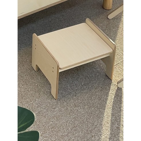 우리 집 작은 변화, ami몬테소리 원목 스툴로 완성하는 따뜻한 공간 다원몬테소리스툴