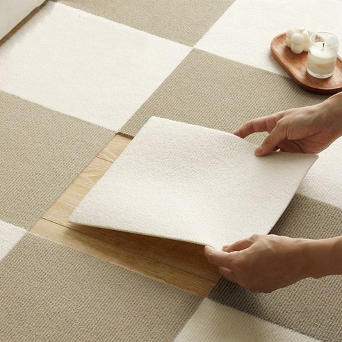 안전과 스타일을 동시에, 코코모로 미끄럼방지 타일 카페트