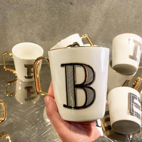 위플립 골드 이니셜 알파벳 머그컵 350ml, B, 1개