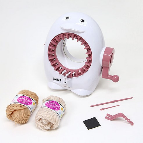 펭귄 니팅머신으로 쉽고 즐거운 뜨개질, 나만의 특별한 작품을 만들다.