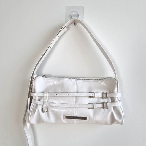 마뗑킴 더블벨티드 미니백 가방 STRAP MINI BAG IN IVORY MK2411BG011MIV