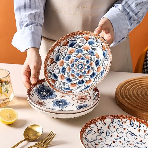 니치유 21cm 접시로 식탁에 예술을 더하세요.