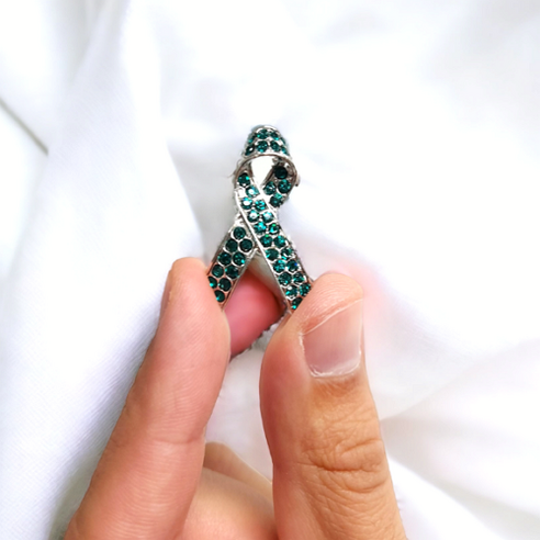 쥬얼포레 초록색 리본 브로치 리본뱃지 장기기증 캠페인 환경 awareness ribbon, 1개, 녹색