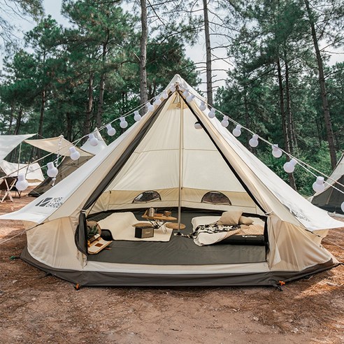 최고의 품질을 인정받은 중국 캠핑용품 생산 업체, 면 텐트로 감성적인 캠핑 경험을 제공하는 모비가든 JY260