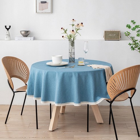 뽀얀 원형 식탁보 하나로 식탁 분위기 UP! 방수 기능으로 관리까지 간편하게!