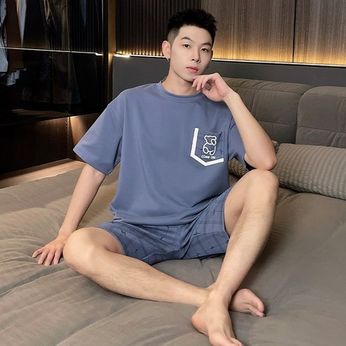 무더운 여름 밤, 편안한 휴식을 선사할 BIKASU 남성 반팔 잠옷 세트 무드문파자마