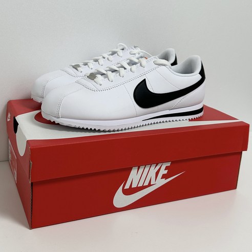 나이키 여성스니커즈 코르테즈 베이직 화이트 블랙 GS DM0950-108