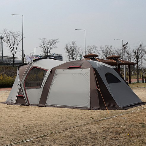 캠프타운 INSTA 파이오니어: 사계절 캠핑의 혁신
