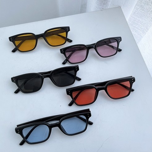 VANANA2 남녀공용 틴트 컬러 뿔테 선글라스