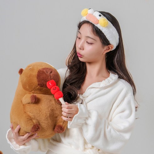 말랑마쥬 귀여움주의 애착인형 동물 캐릭터 카피바라 베어 선물 쿠션 바디필로우, 탕후루_카피바라