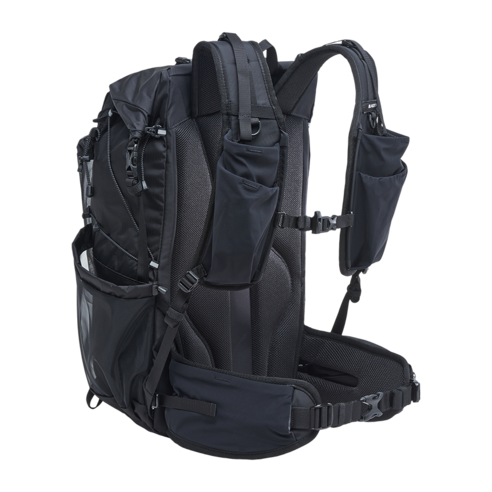 트레킹, 하이킹, 백패킹 모험을 위한 완벽한 다기능성, 편리함, 내구성을 갖춘 블랙야크 트래커30 등산배낭