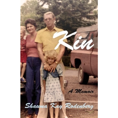 Kin: A Memoir Hardcover, Bloomsbury Publishing, English, 9781635574555