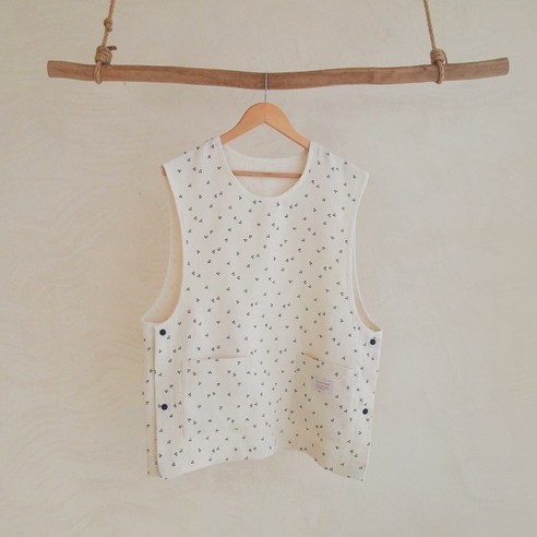 사랑과 행복을 담은 육아 필수템, 무무앤두두 수유 육아 앞치마 조끼