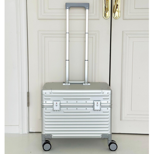 답답한 출장길, 머즈 알루미늄 캐리어 하나로 싹! 풀리는 마법 위로여는캐리어