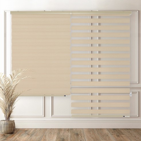 맞춤형 블라인드의 우아함과 편의성이 완벽하게 조화를 이룹니다.