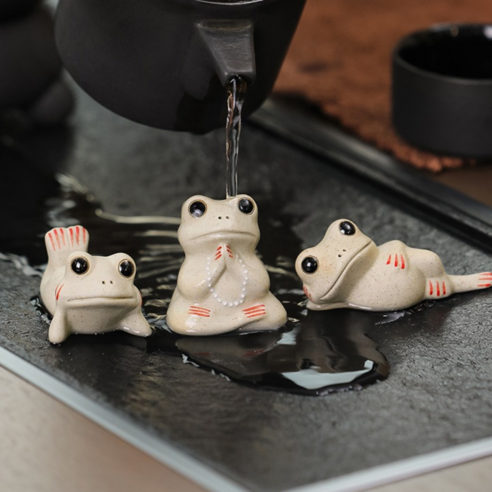 집이나 사무실에 부와 운세를 불러오는 주드플래닛 개구리 미니 불상