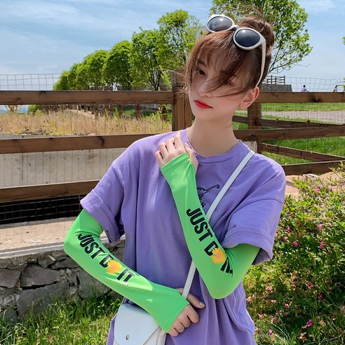 DFMEI 아이스 실크 슬리브 선 스크린 여성 ins 운전 스포츠 남성용 자외선 방지 조수 여름 핸드 슬리브 암 슬리브 슬리브, DFMEI 알파벳 데이지(소매) - 그린