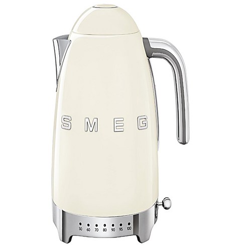 주방의 품격을 높이는 스메그 레트로 무선 주전자