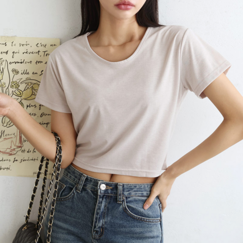 스타플레이스 여성용 데일리 라운드 크롭 반팔티: 편안함과 스타일이 조화를 이룬 여름 필수품