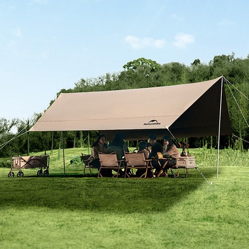 자연을 담은 그늘 아래, 네이처하이크 클라우드 스카이 타프와 함께 빛나는 캠핑을!