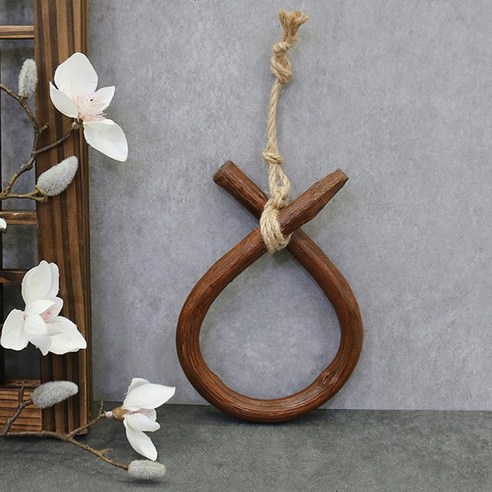 액운은 막고, 행운은 불러들이는, 아리공방 액막이 소 코뚜레 장식품