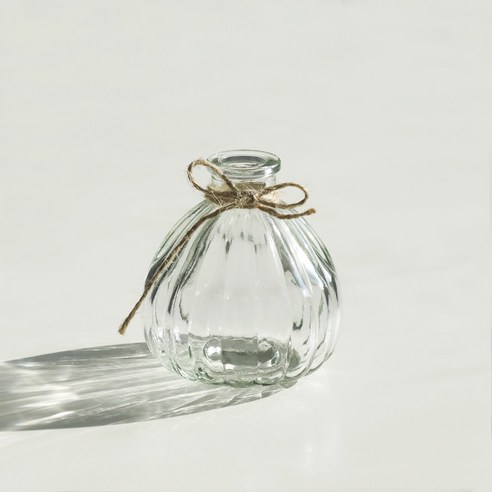 [OKㅣ강추] 고풍스러운 매력을 선사하는 미니 펌킨 유리 꽃병 [OKNOWㅣ추천상품]