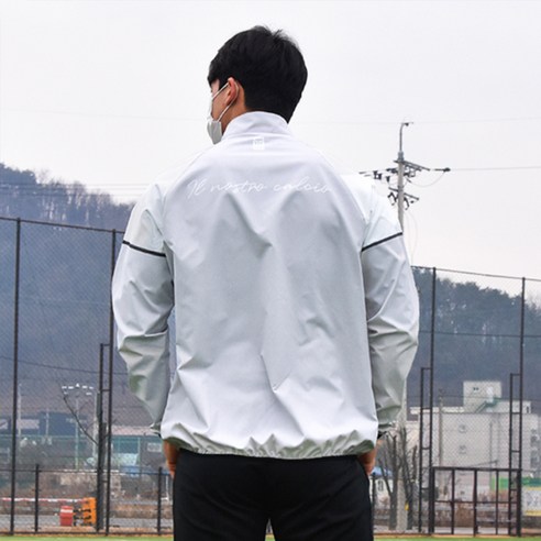 칼치오 피엘로 22 축구 바람막이: 운동성, 스타일, 편안함의 완벽한 조화