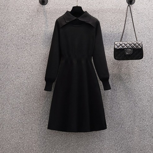 대형 여성 의류 가을 겨울 새로운 스타일 지방 Mm 디자인 감각 작은 기계 중공 허리 슬리밍 니트 드레스