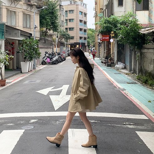 노티아 하프 후드 플레어 사파리 트렌치 야상자켓