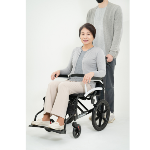 가벼움으로 자유를, 2H메디컬 라이트휠체어