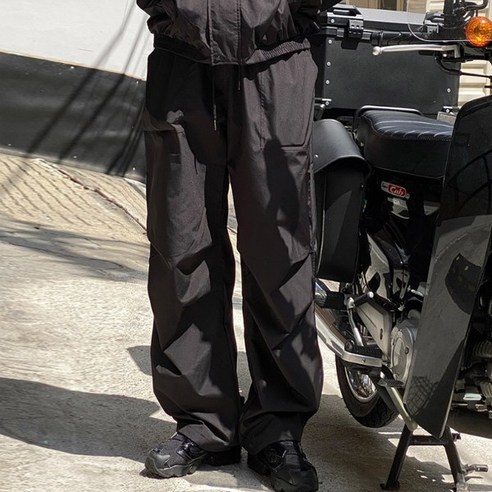 언톤 나일론 무릎 절개 고프코어 와이드 팬츠
