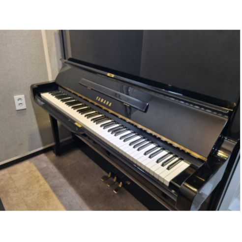 꿈을 연주하는 공간, 업라이트 피아노 1시간 이용권: 당신의 음악적 여정을 응원합니다 업라이트피아노