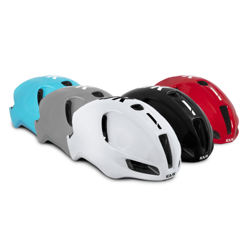 바람을 가르는 지혜, 카스크 유토피아 헬멧과 함께 질주하다 카스크유토피아