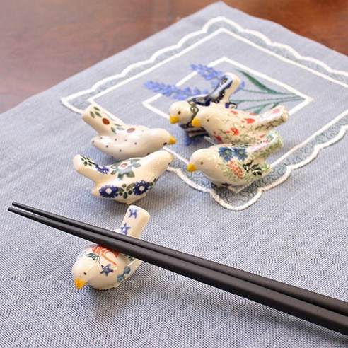 폴란드 수공예의 아름다움을 담은, 나만의 특별한 식탁