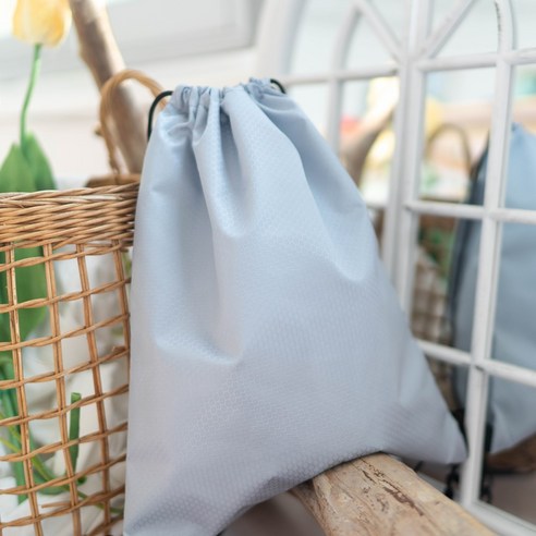 운동과 여행, 일상을 위한 완벽한 방수 스트링 백팩