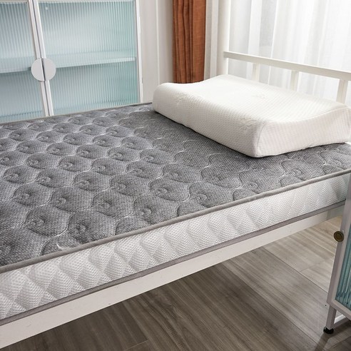 깊은 밤, 안락한 휴식을 선사하는 브랜드리스 매트리스 접이식 수면매트 브랜드리스매트리스