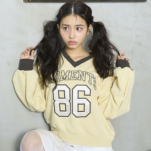 러브톡식 여성 LTXC 넘버 풀오버 맨투맨