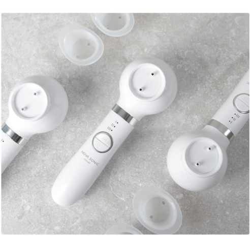 촉촉한 눈으로 되찾는 맑은 일상: 안구세척기 사용 후기