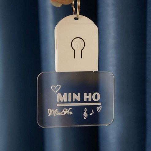 장민호 (MIN HO) 이름 LED 열쇠고리 (4시간 이용 가능 10가지 색상) USB 충전선 포함, 1개