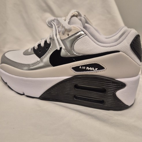 발만 편해도 하루가 달라진다, 나이키 에어맥스 90