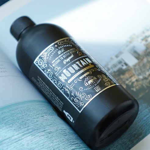 워터스팟 없는 깨끗하고 반짝이는 차량