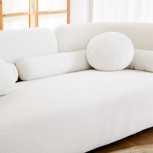 부드러움에 젖어드는 베스트리빙의 몽글몽글 양털 소파