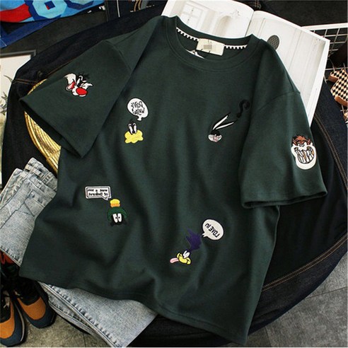 패션 여름 반팔 2022 새로운 루즈핏 반팔 자수 티셔츠 탑