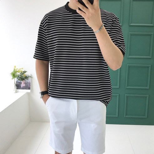 놈시크 남자 스트라이프 반팔티 오버핏 쫀쫀스판 링클프리 단가라 티셔츠