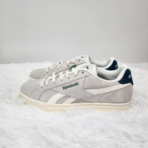 스타일과 편안함을 겸비한 리복 남성 스니커즈 운동화