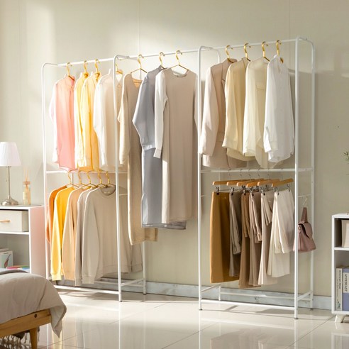 스타일과 실용성이 조화를 이루는 행거