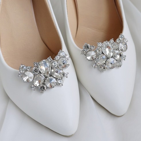 [웨딩나우ㅣ강추] 엘블랑코 웨딩슈즈 코사지: 특별한 날을 더 빛나게 하는 가공의 장식 [WeddingNOWㅣ인기상품]