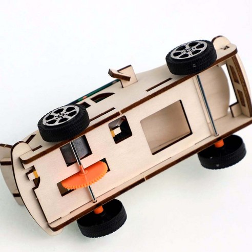 햇살로 움직이는 자동차, 아이의 미래를 밝히다